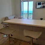 Grace Seaside 公寓 路特奇