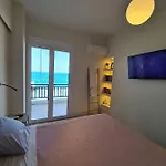 Grace Seaside * Λουτράκι