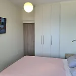 Grace Seaside Апартаменты Лоутраки