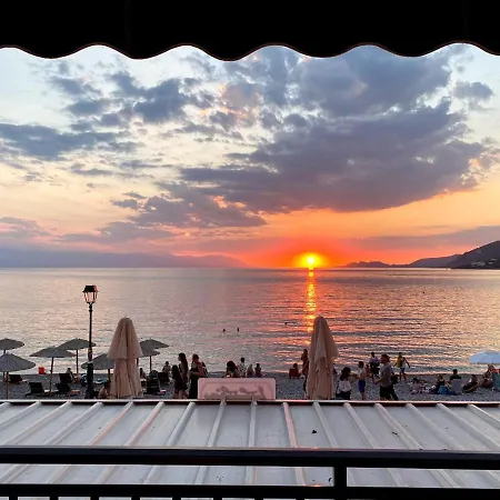 Grace Seaside Lägenhet